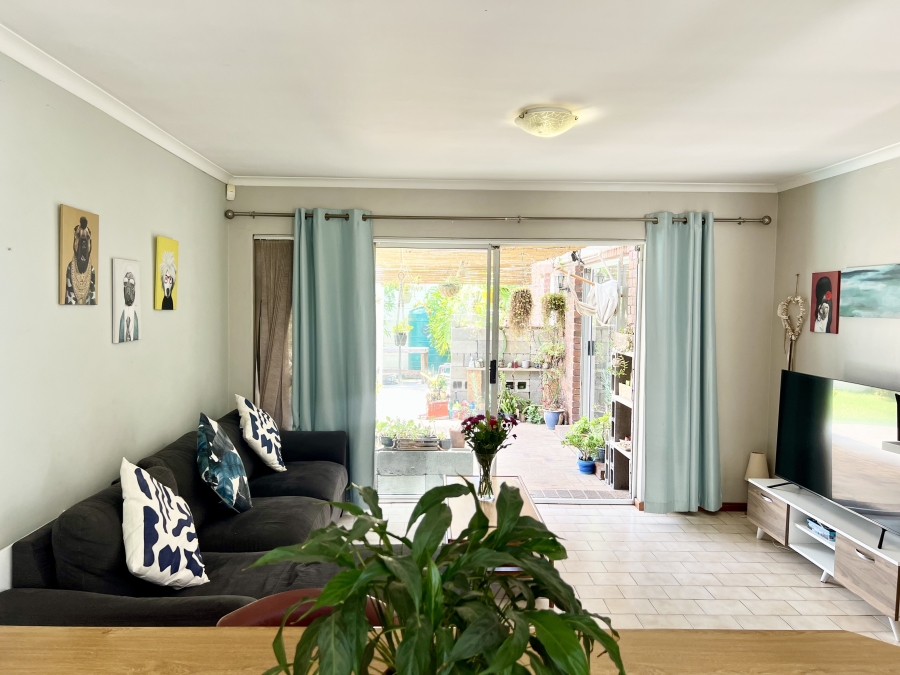 4 Bedroom Property for Sale in Plattekloof Glen Western Cape